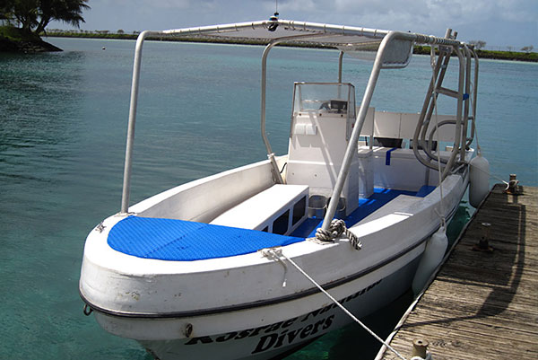 Kosrae Boats 2